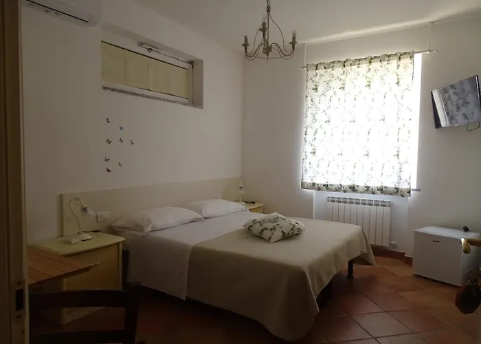 Bed & Breakfast Archi Di Sole 3*